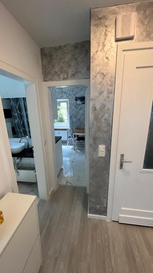 Cozy And Modern 1 Bedroom 3 Room Apartment Wiesbaden Exterior foto