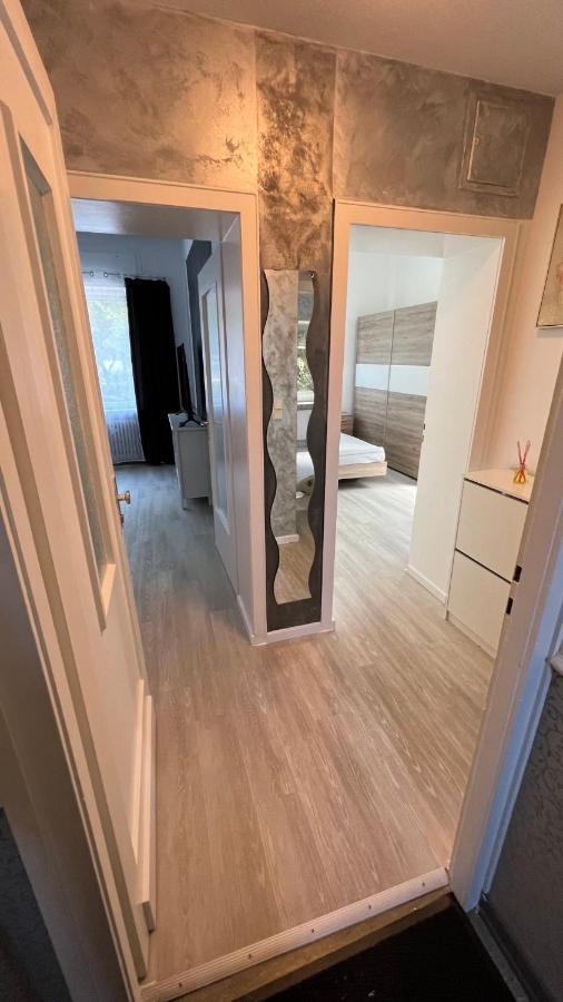 Cozy And Modern 1 Bedroom 3 Room Apartment Wiesbaden Exterior foto