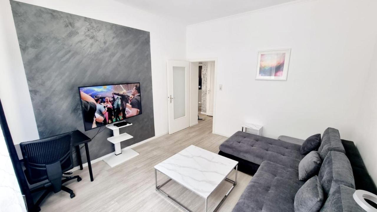 Cozy And Modern 1 Bedroom 3 Room Apartment Wiesbaden Exterior foto